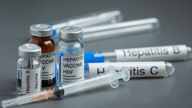 Read more about the article Hepatite C: Avanços no Tratamento e Cura