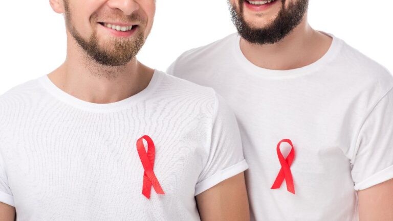Read more about the article HIV e Estigma: Avanços, Desafios e a Busca por uma Realidade Inclusiva