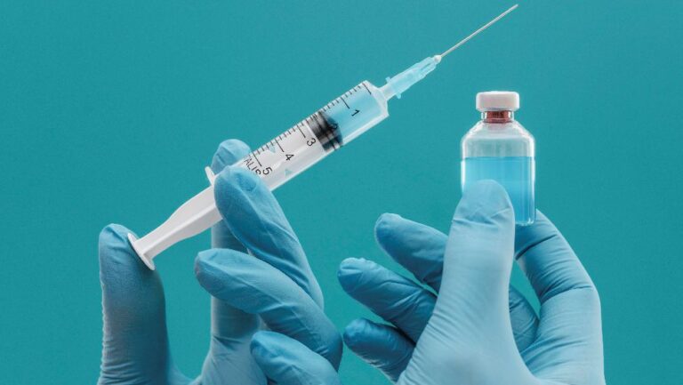 Read more about the article Vacinas Essenciais para Prevenir ISTs: Proteção para a sua Saúde